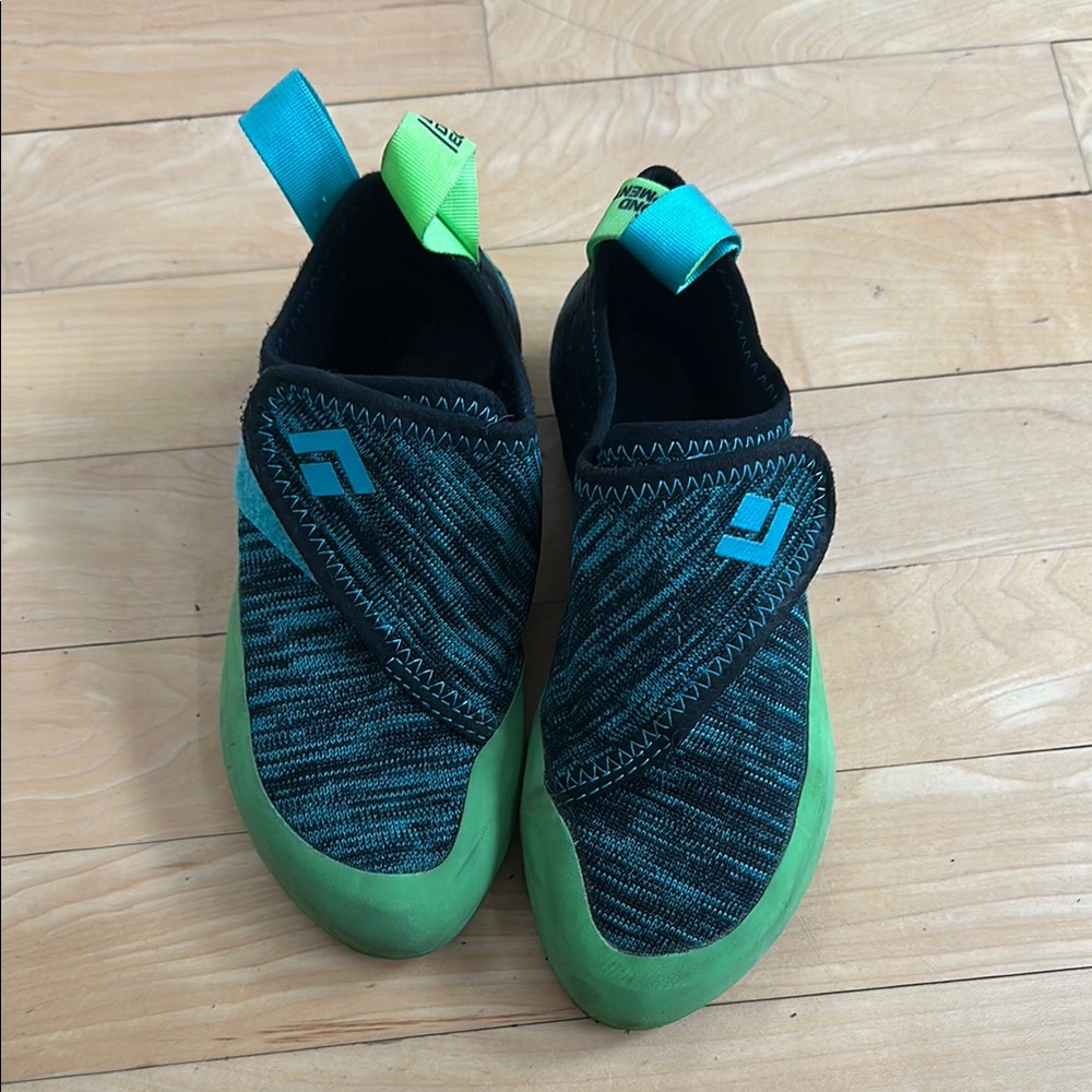 Black Diamond Green and Black Slip-On Water Shoes